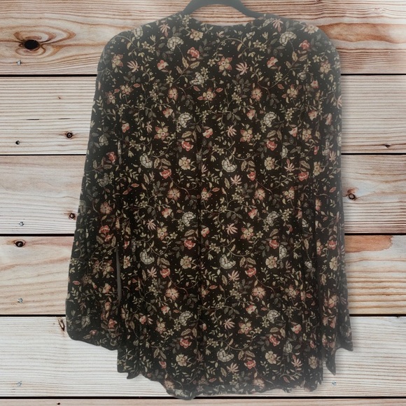 Black floral peasant blouse size XL - Picture 2 of 7